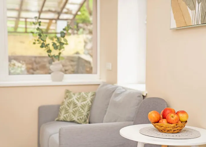 Compact And Comfy On The Greenhill דירה קובנה